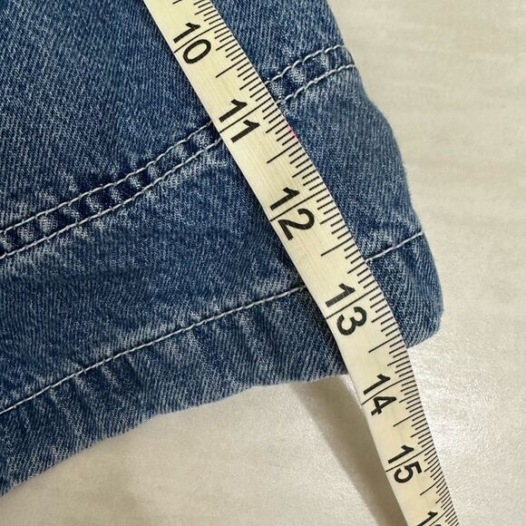 Levis Medium Wash High Rise Paper-Bag Denim Shorts 29in - Picture 5 of 8